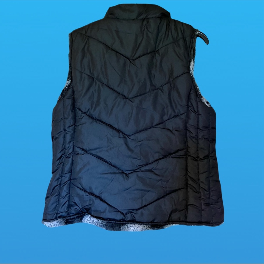KC Collections Reversible Vest, Sz. XL, Black w/ Gray Black Faux Fur - Picture 2 of 11